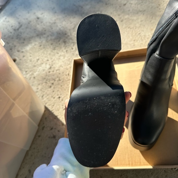 Steve Madden Hoopla Platform Block Heel Booties in Black - Picture 3 of 7